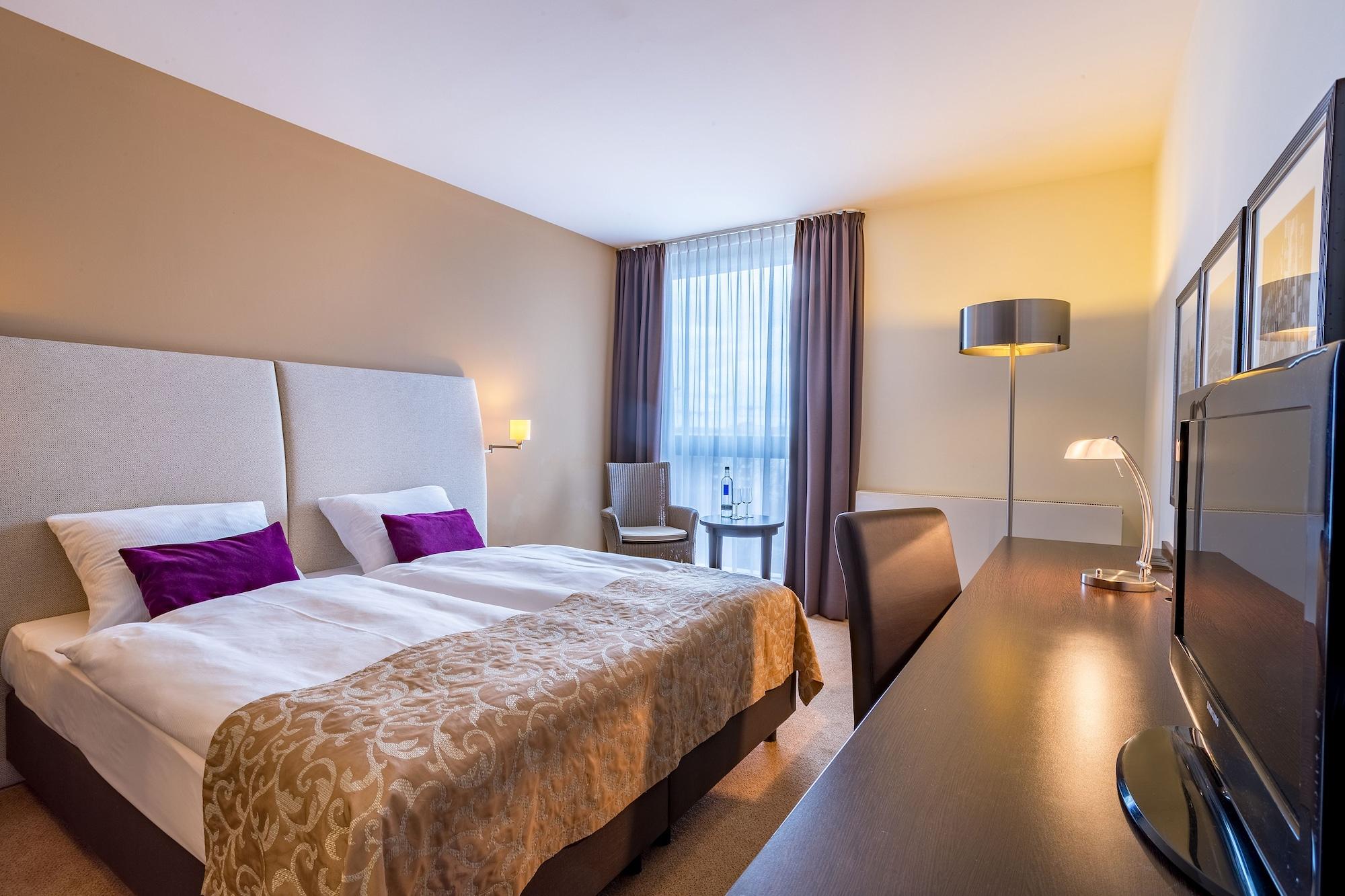 Rilano 24/7 Hotel Muenchen Ngoại thất bức ảnh
